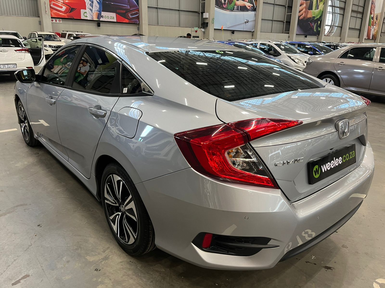 HONDA CIVIC CIVIC 1.8 ELEGANCE CVT